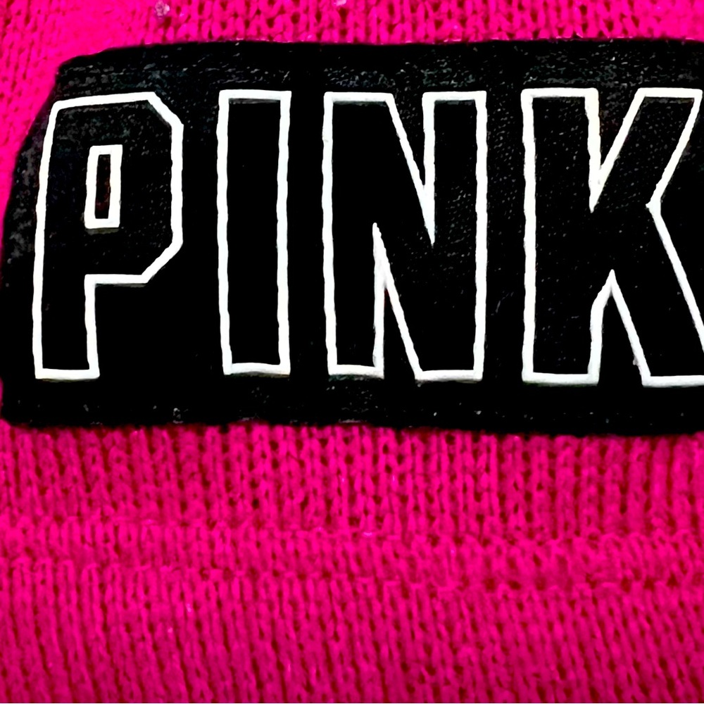 PINK HOODIE SIZE XS, GOOD SHAPE AND CONDITION, SMOKE FREE AND ANIMAL HOME